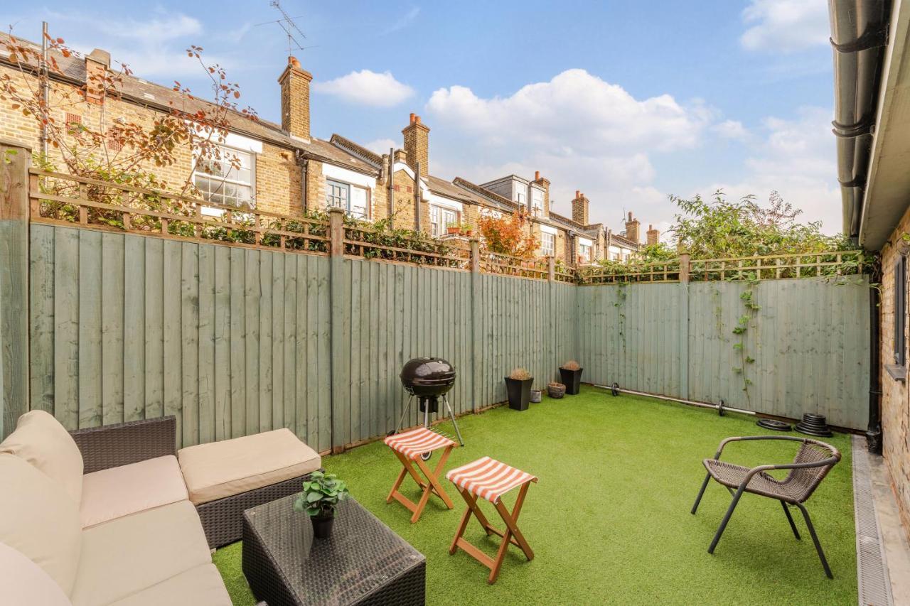Three-Bedroom Bliss In London Town المظهر الخارجي الصورة
